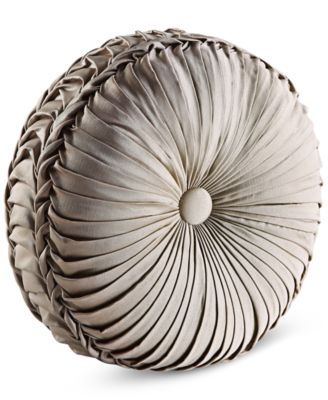 J Queen New York - Astoria 15" Round Tufted Decorative Pillow