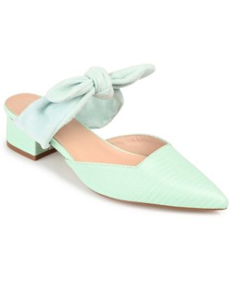 Journee Collection