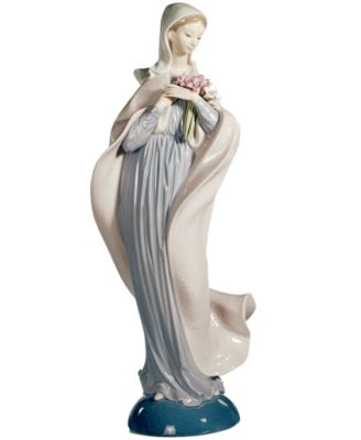 Lladró - Lady With Flowers Figurine